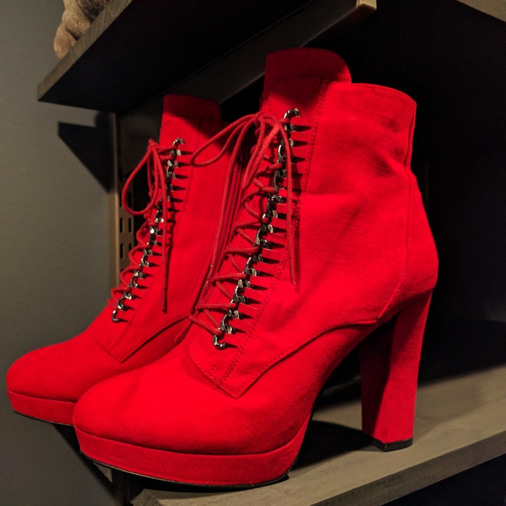 2 Lips Too Rupert Women's High Heel Ankle Boots